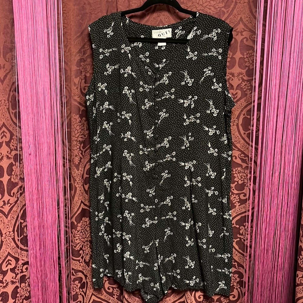 Vintage Words Out! Black and White Romper | Large